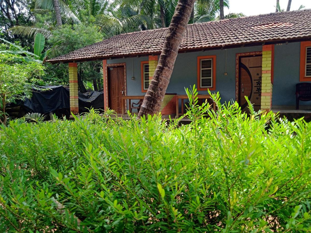 Gundappa Cafe Gokarna Kudle Beach Luaran gambar